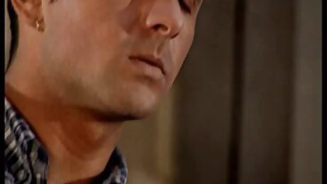 برازرز تيفاني بصورة عاهرة تنفخ الضيوف في مقاطع سكسيه عربيه حفلة بوتلاك