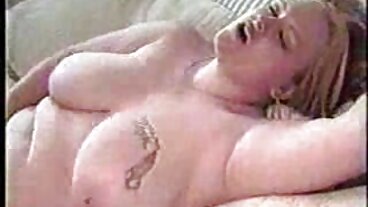 ملوك الواقع: سخيف مؤخرة جينبرا بيلوتشي على سرير من الورود على PornHD افلام رومانسية سكسيه